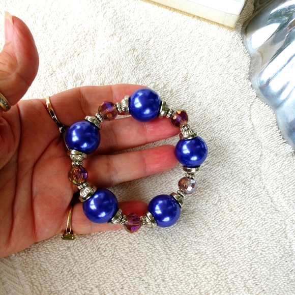 🔥🔥🔥🔥 !!! 🆕 Chunky Bracelet Purple W/Crystal & Bead Caps Hand-Made - Picture 2 of 9